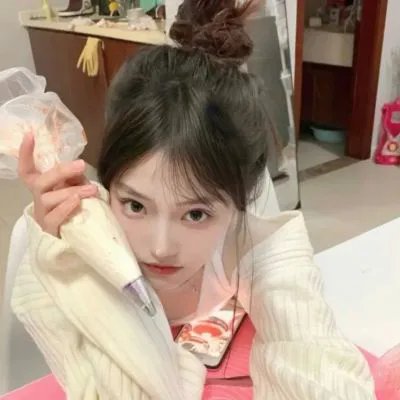 小伊奈的熊熊公仔